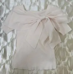 ★未使用　リボン付きオフショルダー リブ編みカットソー フリーサイズ　INGNI