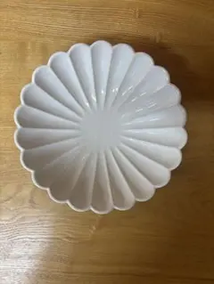 臼杵焼 皿2枚セット】 輪花十二弁皿（中皿） 2枚セット - メルカリ