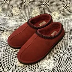 Item thumbnail for item a9a47d37-2061-458a-9e07-1b5cec0b9a93