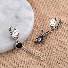 【再入荷】インポート♡ニコちゃんとうさぎのピアス♡