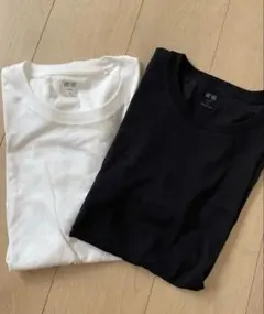 UNIQLO スーピマコットンTシャツ 2枚セット ホワイト ブラック M