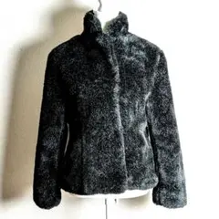 フェイクファーコート　ショート丈　黒　y2k　ボリューミー　古着