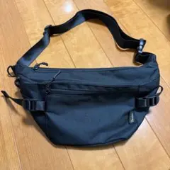 ローリーズファーム　ボディバッグ