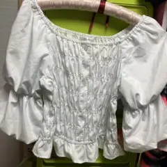 早い者勝ち新品未使用Hudsonhoney フリル付シャーリントップスLホワイト