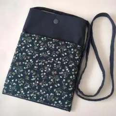 ハンドメイド サコッシュ スマホショルダー 大きめ