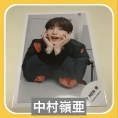 【 中村嶺亜 】 プロフィール写真　オフショ　公式写真