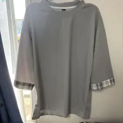 グレー ストライプ柄 Tシャツ 半袖