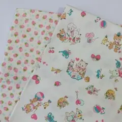 いちごと動物プリント ２枚セット　各53×50cm