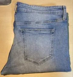 Item thumbnail for item 60b67c2a-621c-4a9a-ad8b-832988771645