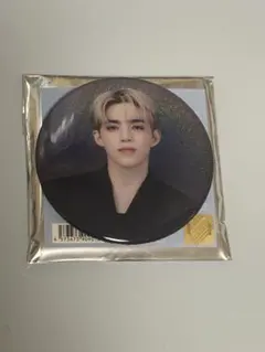 エスクプス SEVENTEEN NEW_ 缶バッジ