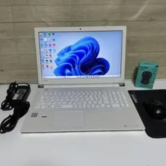 東芝ノートパソコンCorei7 爆速SSDメモリ16GB Win11 オフィス付のサムネイル