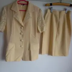 CORDIERクリーム色レース付きスーツセット サイズ40(L)