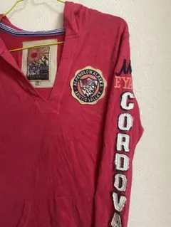 フード付きトップス