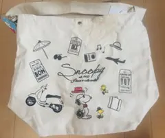 スヌーピー　ショルダーバッグ