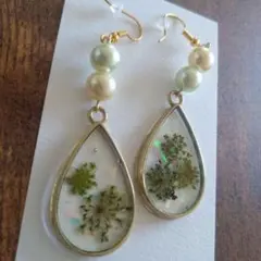 ハンドメイド ピアス