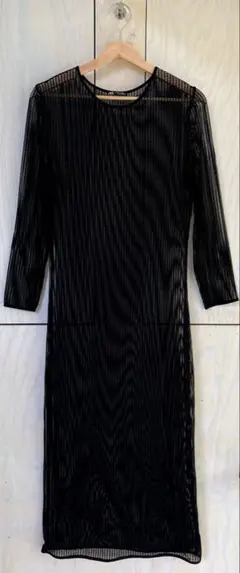 ZARA メッシュニットワンピース