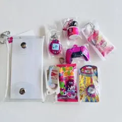 【ガチャ詰めポーチ】セット　たまごっち　ピンク　カプセルトイ　ガチャガチャ