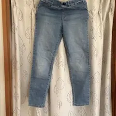 GU ストレートパンツ ライトブルー