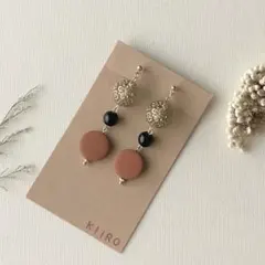 再販5【no.38】アクリルとウッドの揺れるアンティーク風ハンドメイドイヤリング