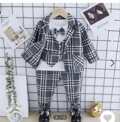 【新品タグ付き】子供用　フォーマルスーツ グレーとホワイト チェック柄