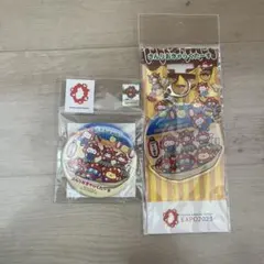 万博 サンリオ新大阪 限定　キーホルダー 缶バッジEXPO2025