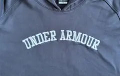 UNDER ARMOUR ／ブラック パーカー／Ｌ