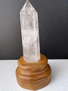 ブラジル産水晶タワー　オーダー台座付き
