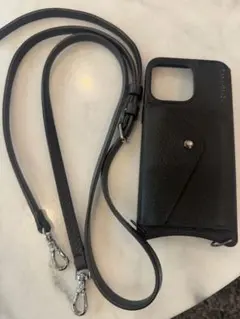 Bandolier iPhone15pro max ケ一ス