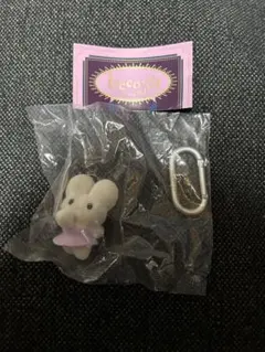 beco+81 しりみみうさぎ フィギュアマスコット prima ガチャガチャ