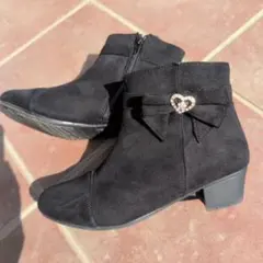 Item thumbnail for item 63a0b100-728b-4123-9a8a-b12d489a265a