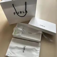 FURLA 付属品セット 箱 保存袋 ショップ袋 リボン