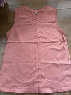 UNIQLO オレンジ ノースリーブ Mサイズ