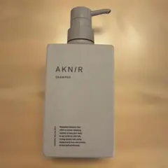 【アクニー】シャンプー　ローズ×サンダルウッドのサムネイル