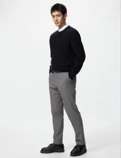 美品 24年モデル ユニクロ 感動パンツ ウールライク グレー w85