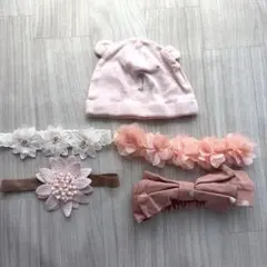 ピンクの花モチーフベビーヘアバンド3点　リボンヘアバンド　帽子