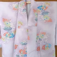 薄紫色の扇子模様訪問着