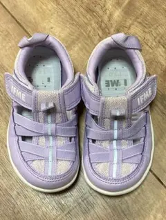 Item thumbnail for item 2c423589-1c03-4286-a2bf-f180e5f7799b