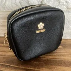 MARY QUANT ポーチ ブラック デイジーのサムネイル