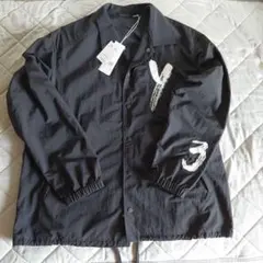 【即完売モデル】Y-3☆両面刺繍ロゴ付コーチジャケット　L　ブラック　美品　希少 即完売モデル】Y-3☆両面刺繍ロゴ付コーチジャケット L ブラック