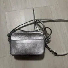 J&M DAVIDSON シルバー　ショルダーバッグのサムネイル