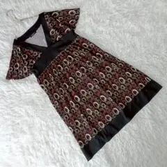 『コムサイズム』 (F) Vネック総柄ワンピース フレアスリーブ きれいめ