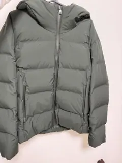 UNIQLO カーキ ダウンジャケット L