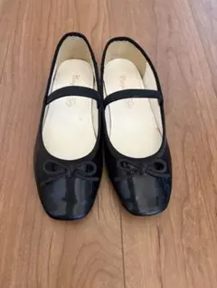 銀座かねまつ】晴雨兼用フラットシューズ - メルカリ