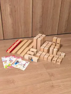 HABA Kugelbahn 木製知育玩具のサムネイル