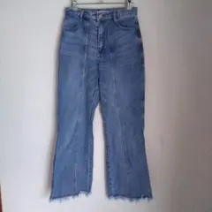 ◯クラシカルエルフ　ライトブルーデニムフレアパンツ