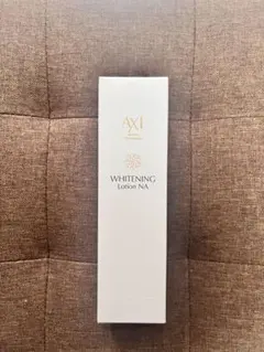 クオレ　AXI ホワイトニングローションNA 200ml