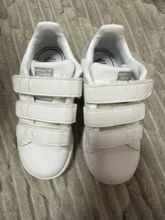 adidas Stan Smith キッズシューズ 16cm