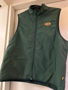 ナイロンベスト