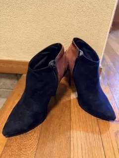 メルカリ市期間限定価格！ALDO バイカラースエードブーティ