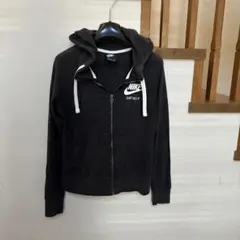NIKE フード付きパーカー Sサイズ ダークグレー